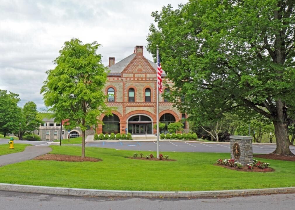 #84. Colgate University